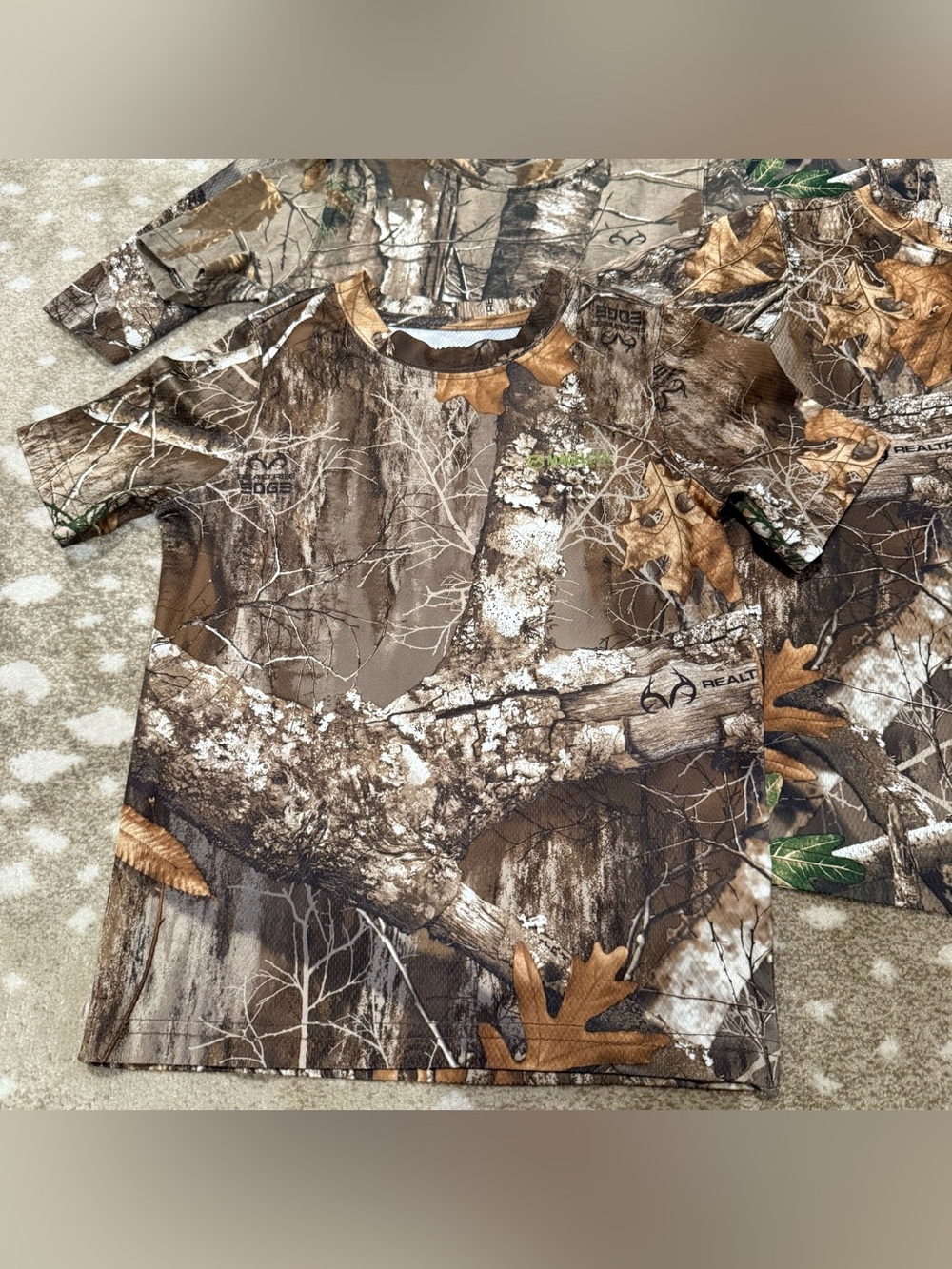 Bundle (6) Camo Short & Long Sleeve Shirts. Brown/Green Camouflage. Size XS 6/7 - Picture 6 of 16